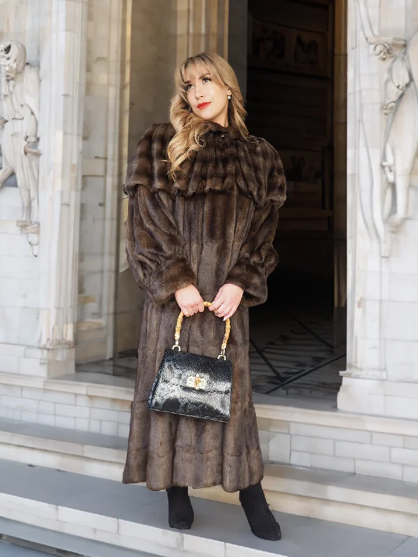 Luxurious Designer Russian Squirrel Fur Coat Coats By Giuliana Teso M/L 50"" Long