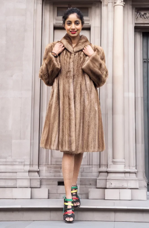 Pastel Light Brown Mink Fur Coat Coats M