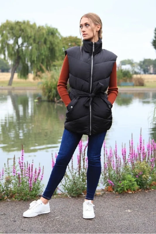 double-second-black-belted-gilet-puffer