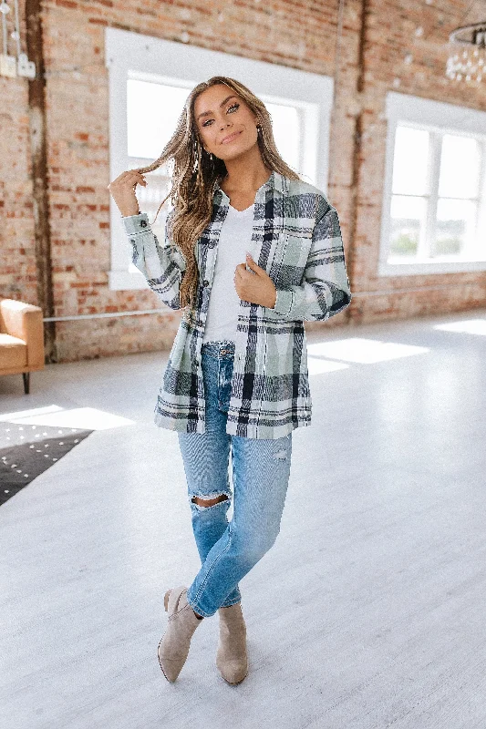 lilliana-flannel-button-up