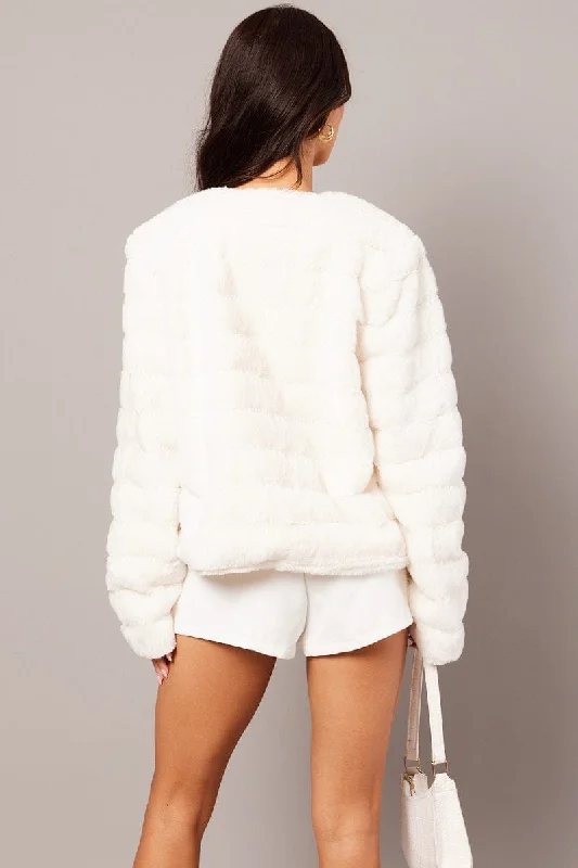 white-faux-fur-crop-jacket-oj5700-10w-2